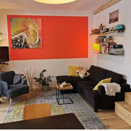 Apartment Au Pied / Chamonix *