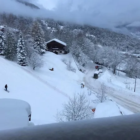 Apartment Au Pied / Chamonix